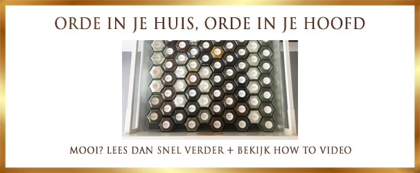 Kruidenla opruimen met glazen potjes van Lekkerhoning.nl